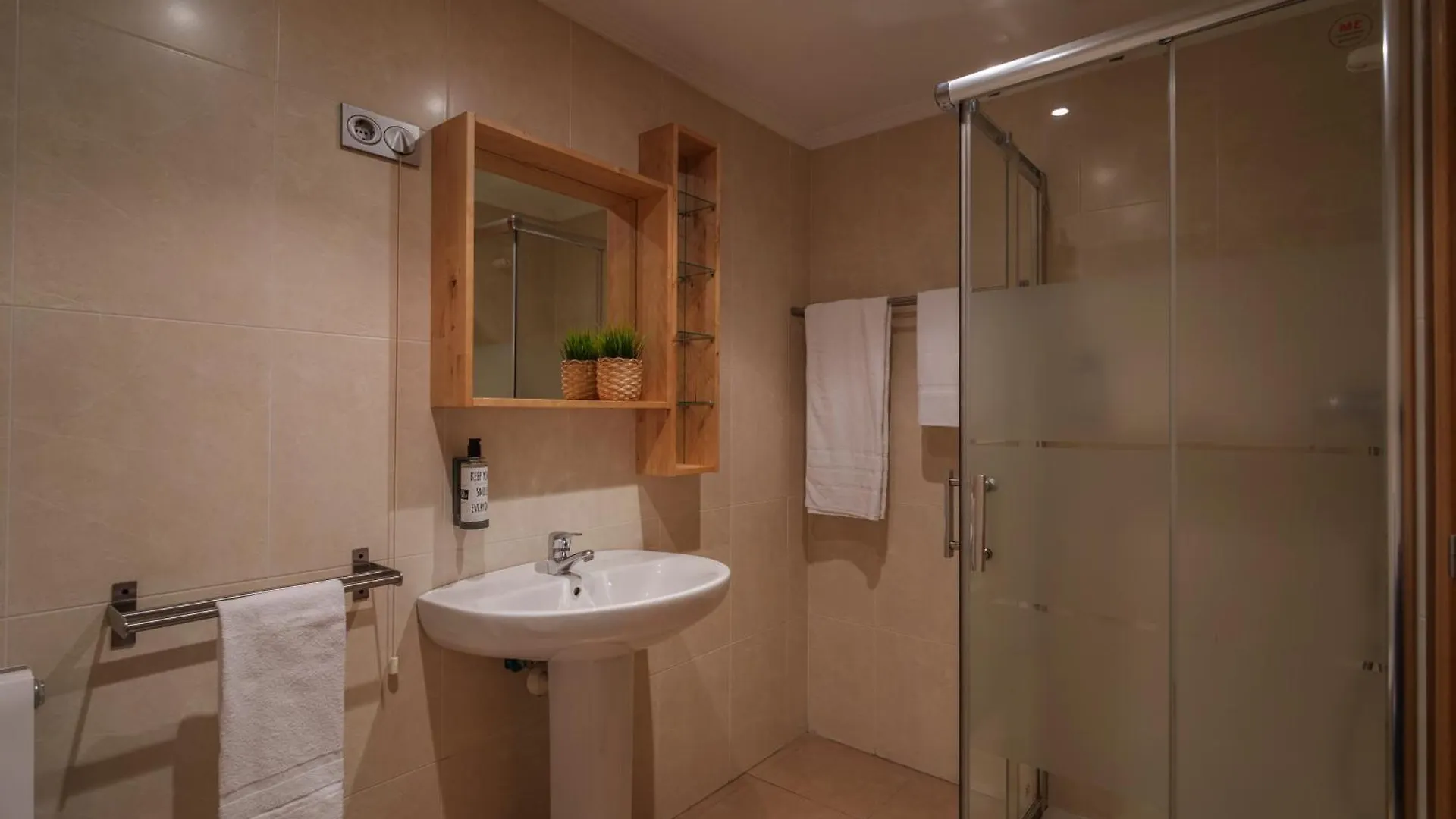 Aparthotel Spirit Apartamentos Atxuri Bilbao